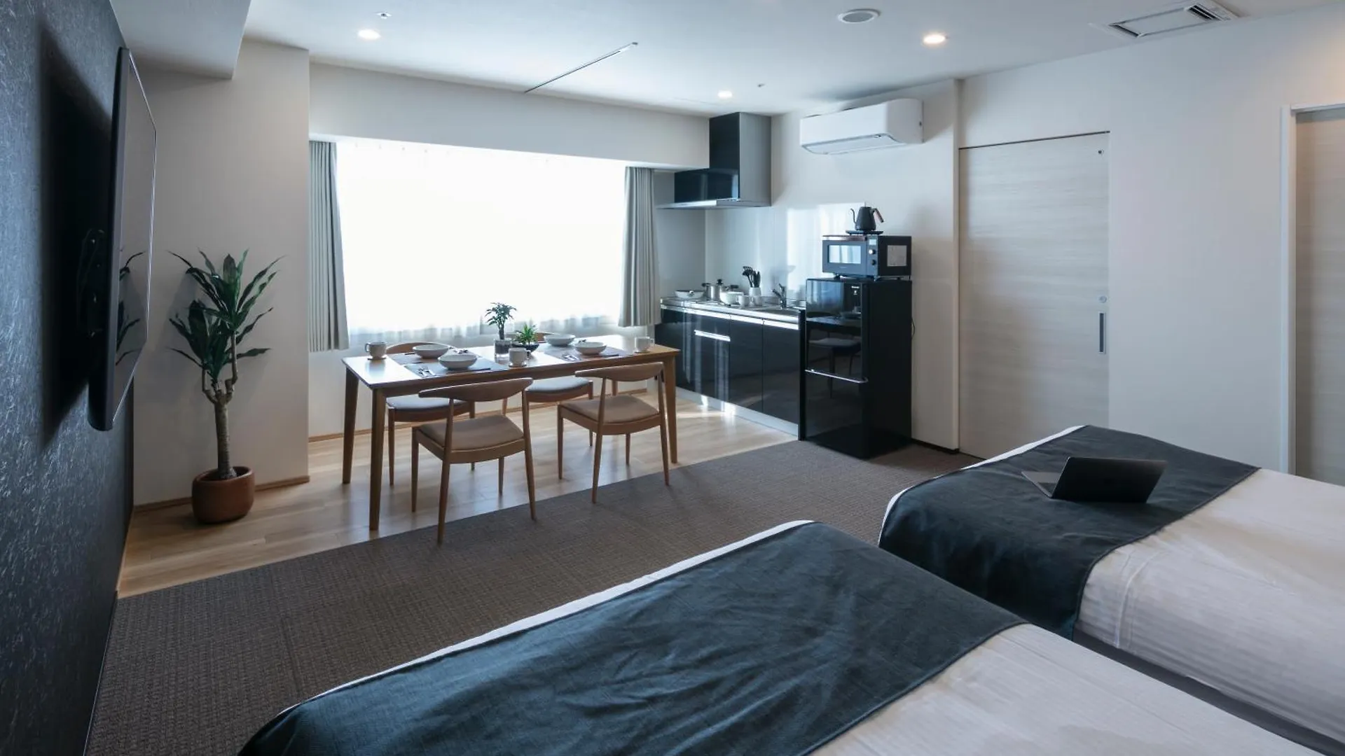 Randor Hotel Sapporo Suites 5*,