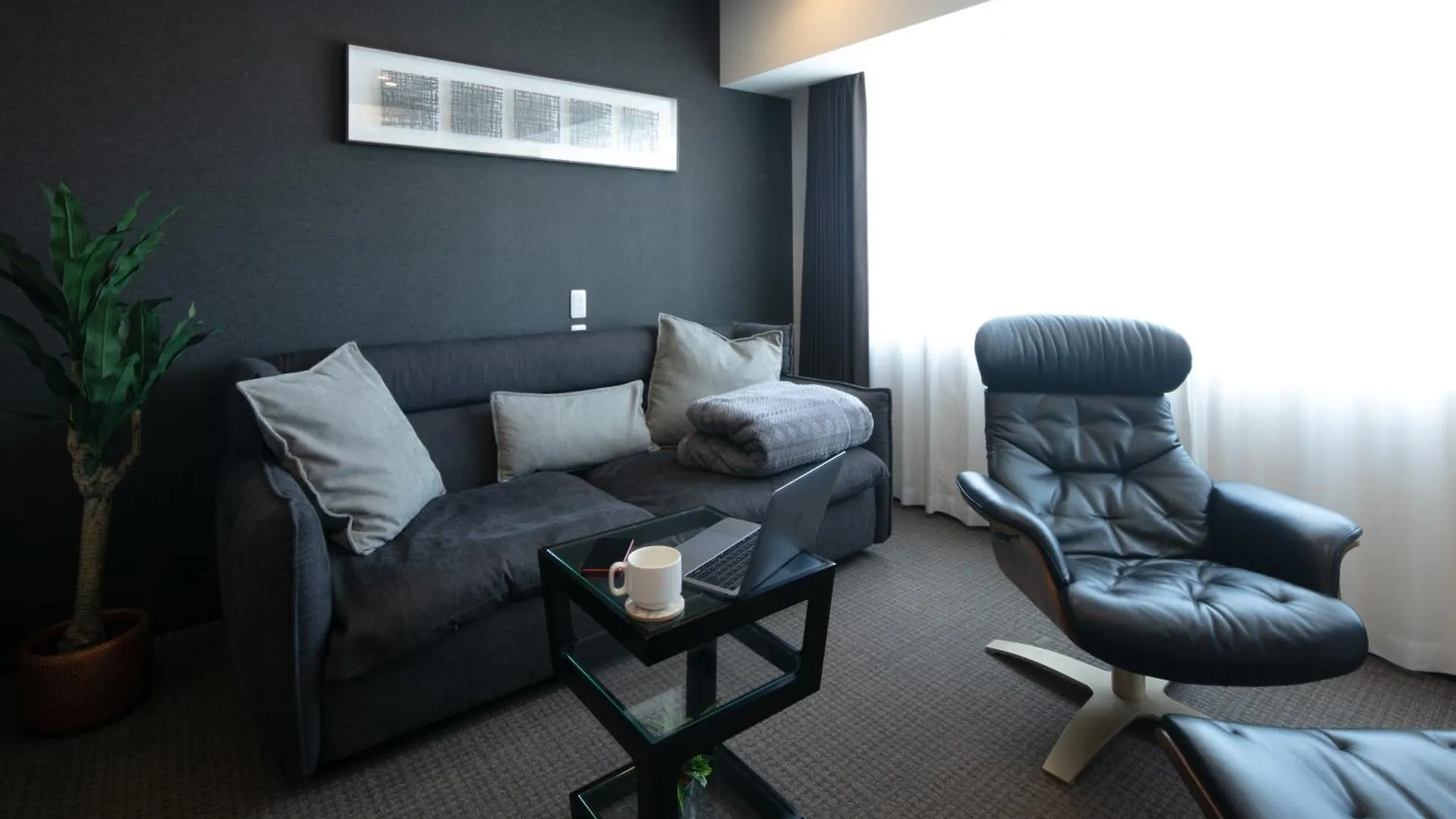 Randor Hotel Sapporo Suites Japon